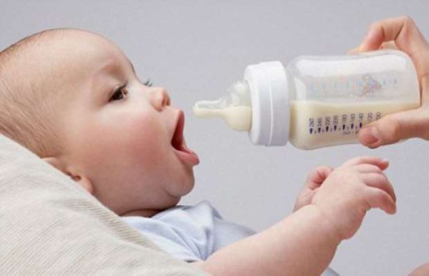 Latte materno, fa bene e contiene staminali
